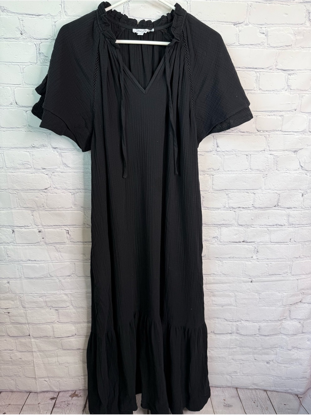 CHICO’S Flutter Sleeve Gauze Black Midi Dress 18 - Picture 1 of 8